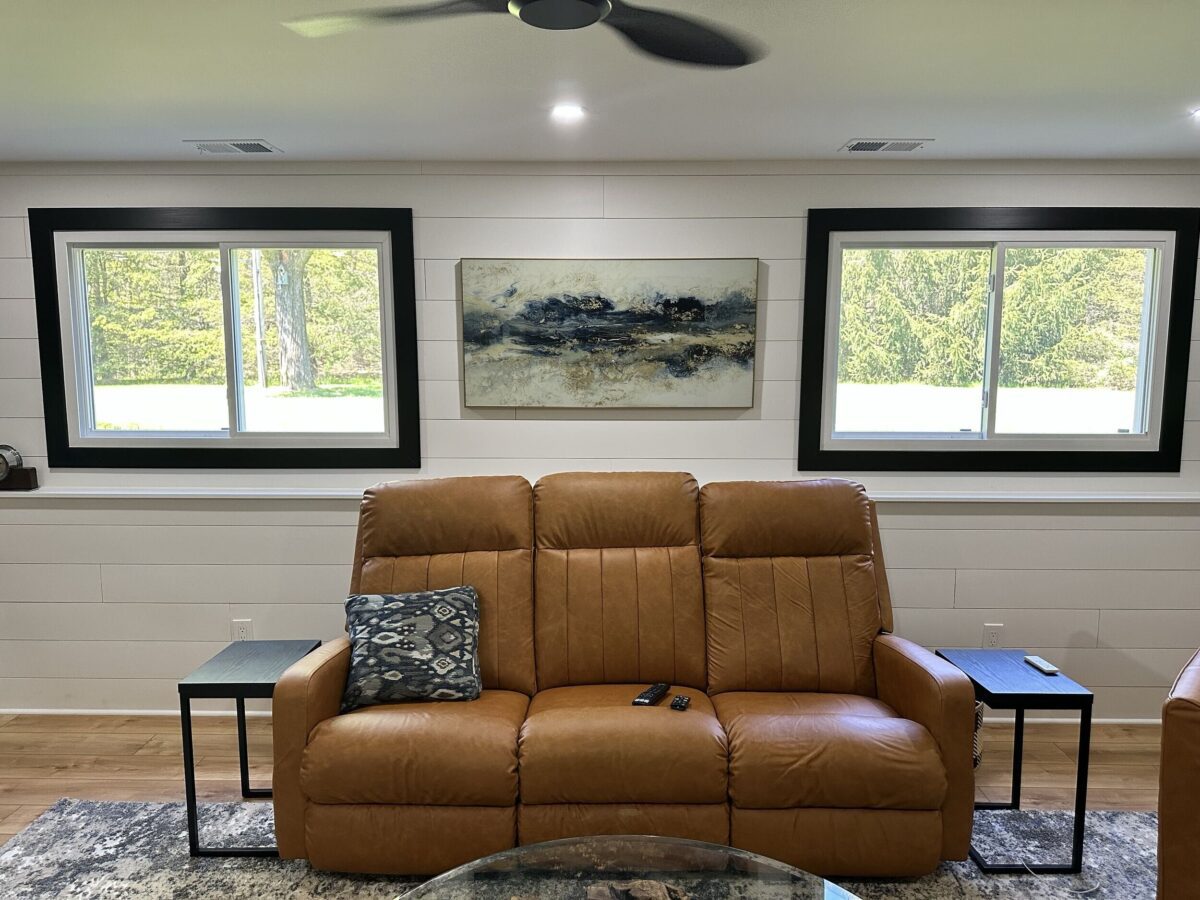 living room furniture layout help