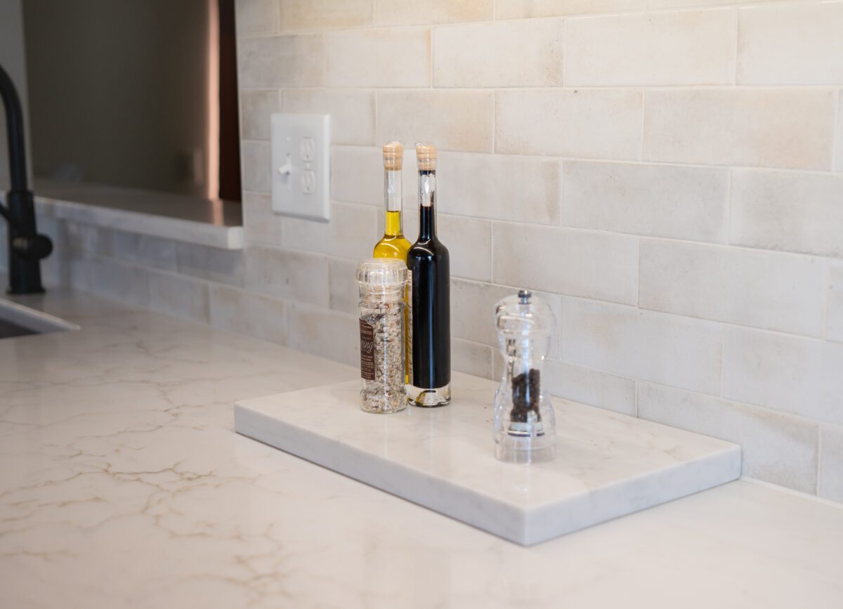 backsplash and counter in new kitchen remodel